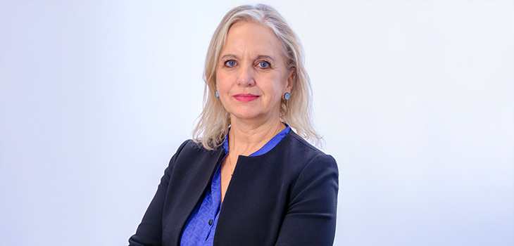 2512barcouncilportraits-jesshurd021-x_730x3508fa1ae34a84d4f818cbc585a93afb8a3